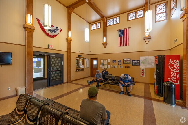 The Capital Transit Center offers convenient public transit close to the Upper East Side.