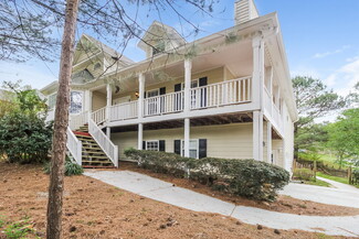 706 Hearthstone Crossing, Woodstock, GA 30189