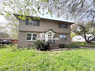 1216 Payton Ave, Des Moines, IA 50315