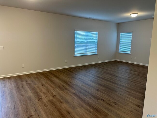 7325 Pine Run Ln SE, Owens Cross Roads, AL 35763 - photo 6