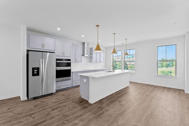 Belmont Park - Landmark, Ashburn, VA 20147 - photo 6