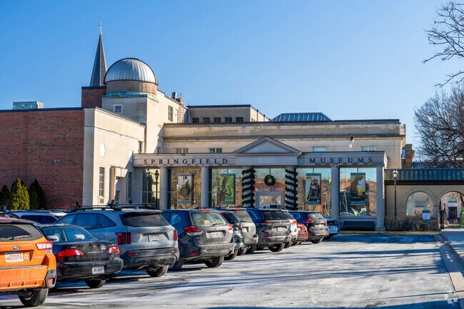 Folks in West Springfield are a short drive from Springfield Museums in Springfield.