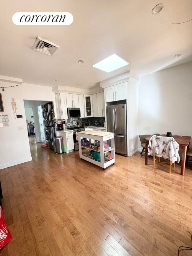 703 Macdonough St, Brooklyn, NY 11233 - photo 7