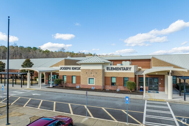 Joseph Knox Elementary in Acworth holds an A-minus rating on Niche.