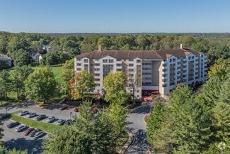 12290 Green Meadow Dr, Columbia, MD 21044