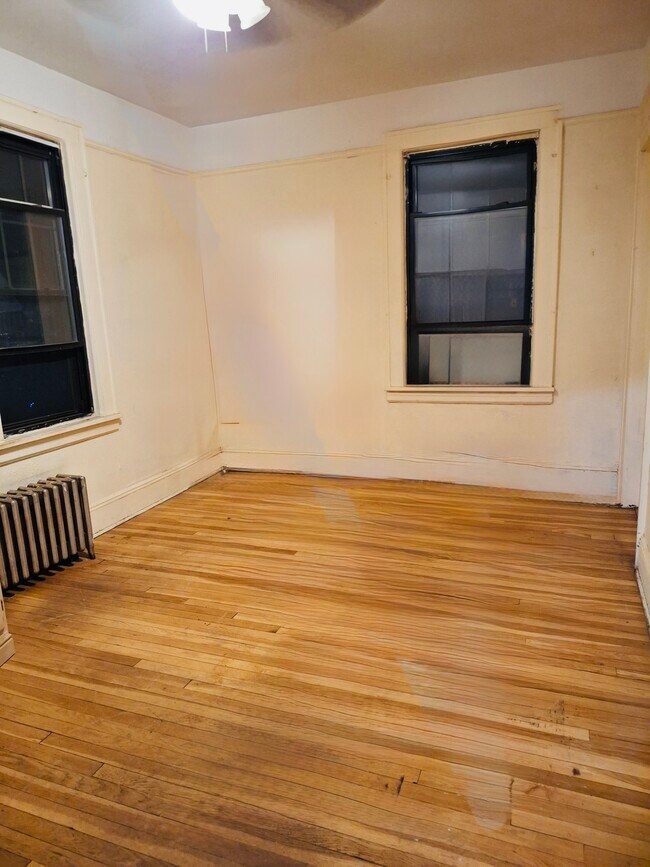 100 van Buskirk Rd unit 4, Teaneck, NJ 07666 - photo 5