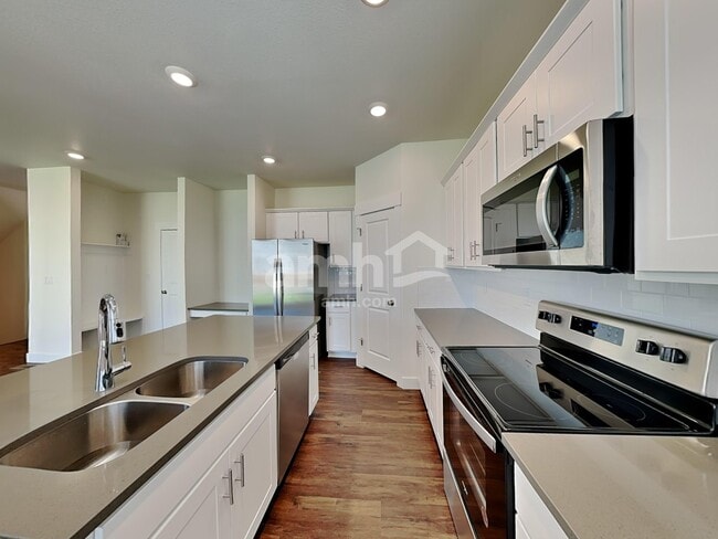 3934 Wyedale Way, Colorado Springs, CO 80922 - photo 3