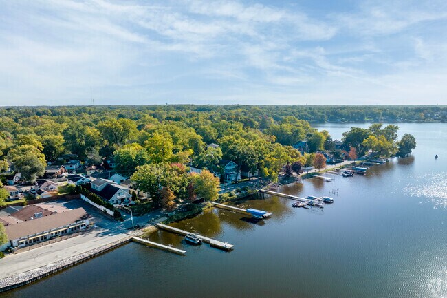 Gentle shores and calm waters make Long Lake a relaxing retreat in Northern Illinois.