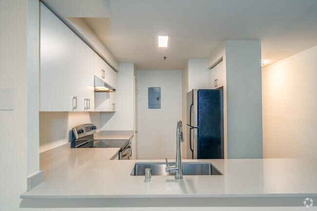 The Docks at Redmond Lakeview, Redmond, WA 98052 - photo 6