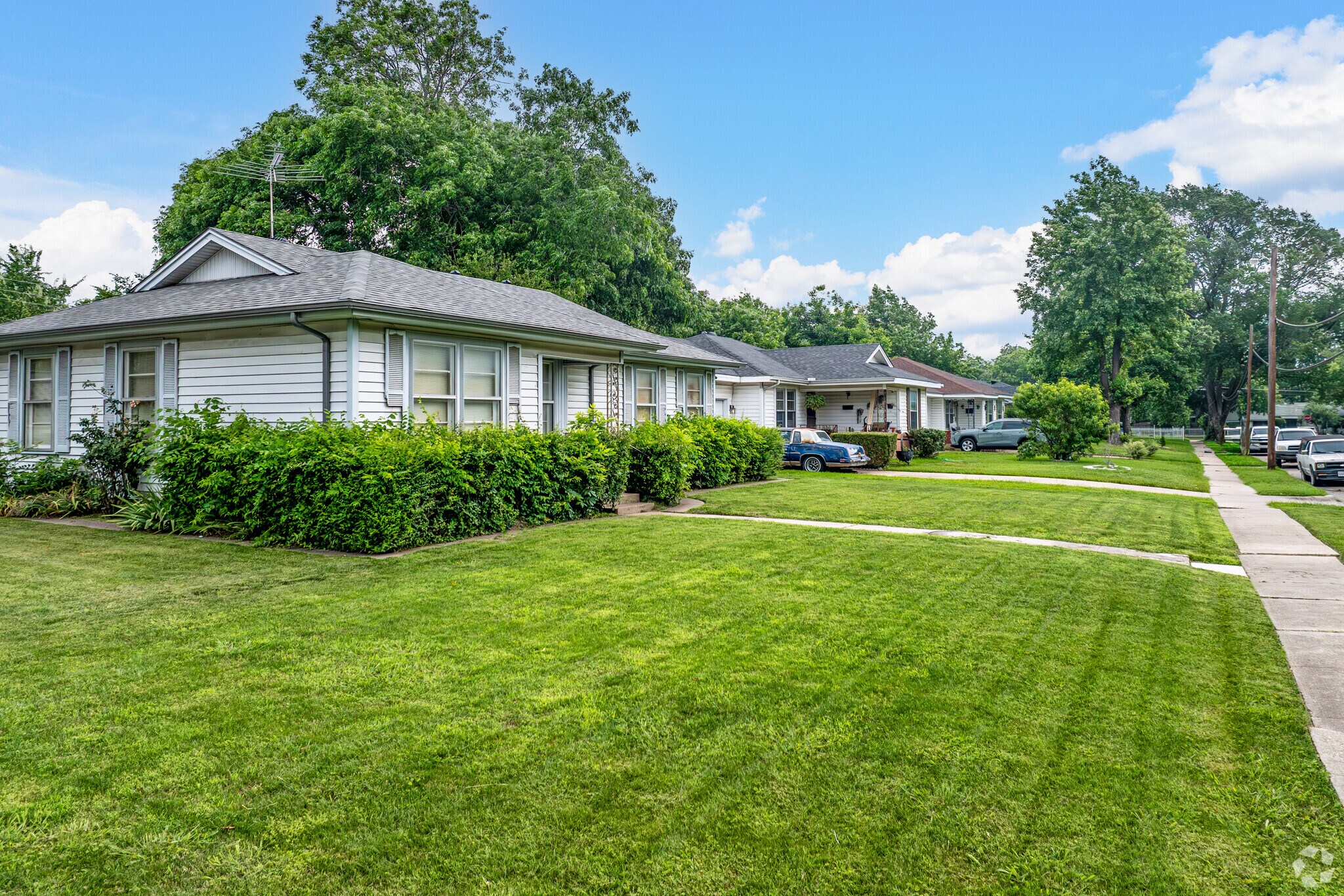 A variety of ranch style homes make up majority of the Riverway Estates neighborhood.