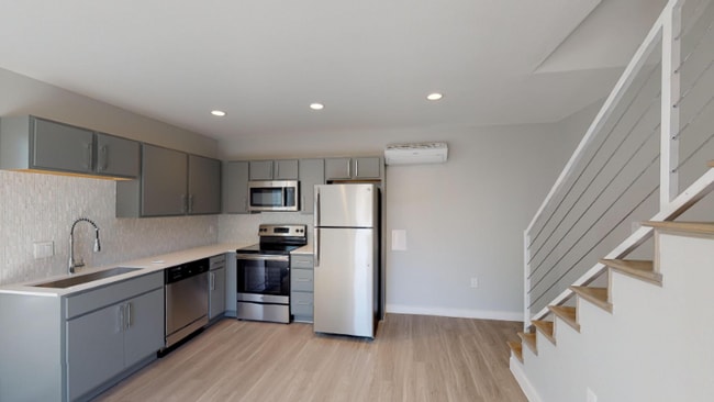 3328 Cedarplaza Ln unit 154, Dallas, TX 75235 - photo 4