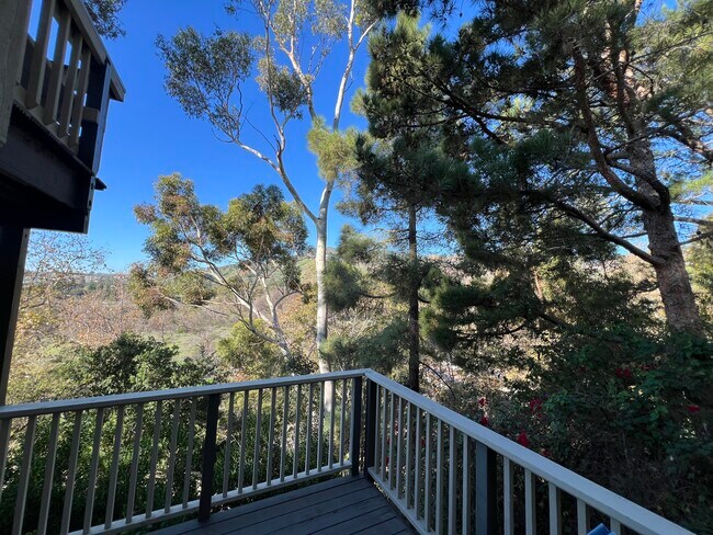 3623 Serra Rd unit Hillside Unit, Malibu, CA 90265 - photo 5