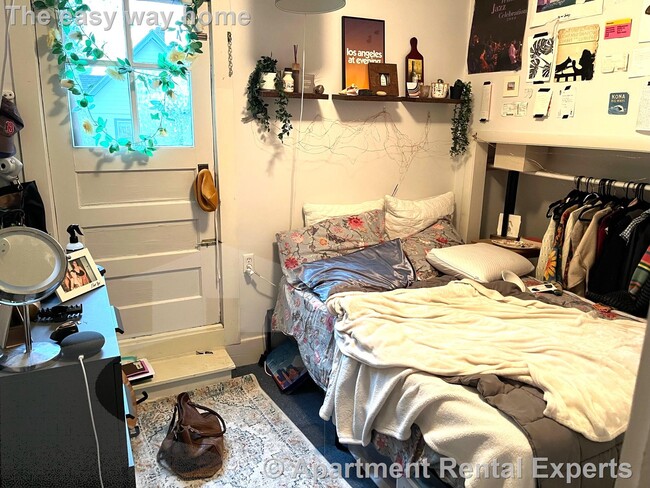 16 Chetwynd Rd, Somerville, MA 02144 - photo 2