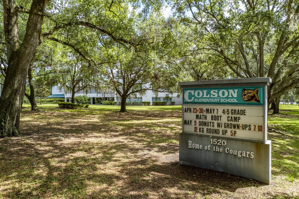 Colson Elementary School is on Lakeview Avenue in Seffner, FL.