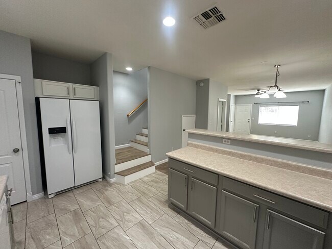 17610 N 17th Place unit 3, Phoenix, AZ 85022 - photo 5