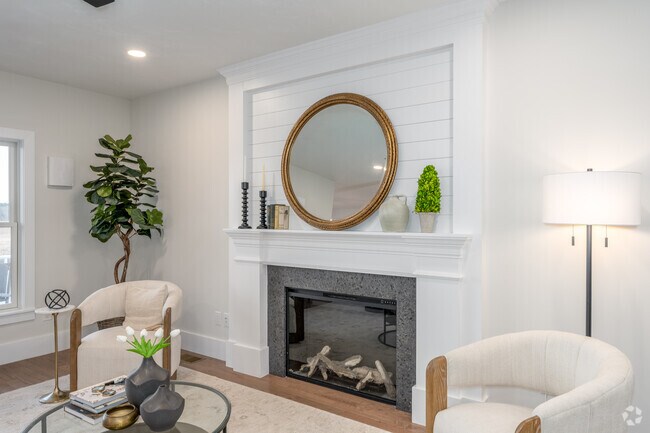 16 Metacomet Rd unit 36737777, West Bridgewater, MA 02379 - photo 7