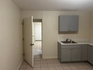 5527 Bolivar St Unit A, San Diego, CA 92139