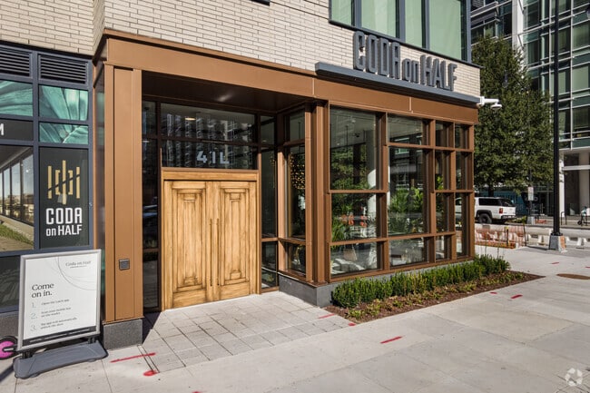 Coda on Half | Luxury Navy Yard / SE DC Apartments for Rent | A Placemakr Experience, Washington, DC 20003 - photo 5