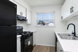 10304 Oxford Hill Dr, St. Louis, MO 63146