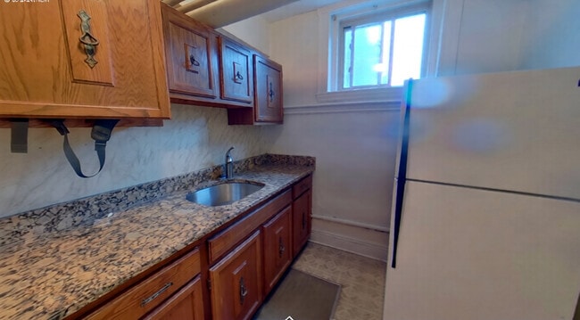 88 Maple St unit 1, Malden, MA 02148 - photo 2