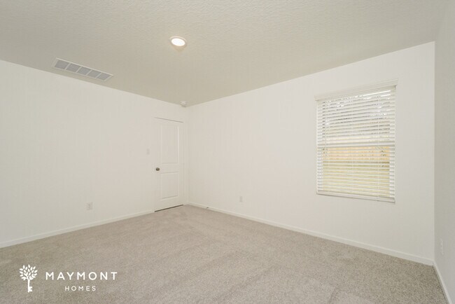 14903 Warwick Shire, San Antonio, TX 78254 - photo 7
