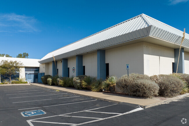 Faith Lutheran School is located in Tucson, Arizona
