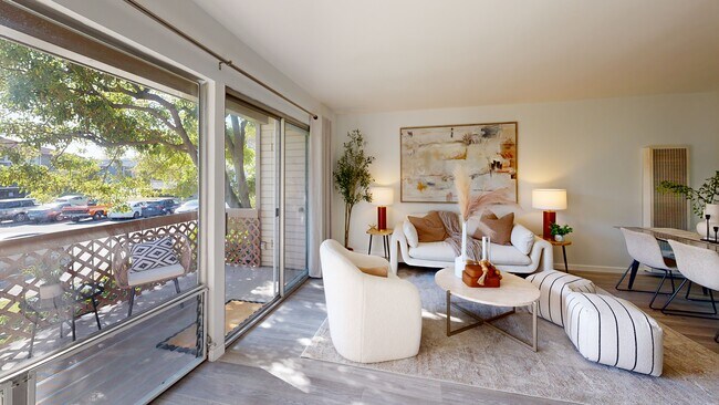 707 Fathom Dr unit 102, San Mateo, CA 94404 - photo 2