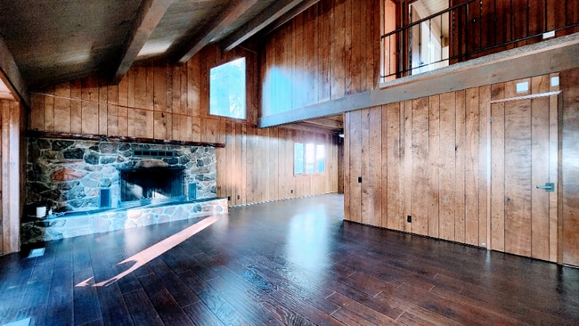 31502 Onacrest Dr, Running Springs, CA 92382 - photo 3