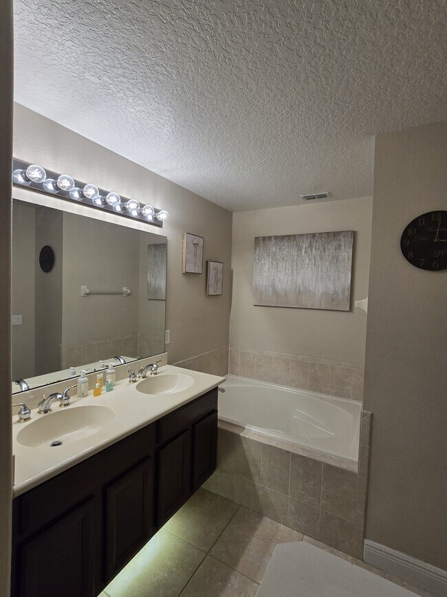 7596 Assembly Ln, Reunion, FL 34747 - photo 7