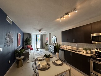 6780 SW 19th Terrace Unit B4, Miami, FL 33155