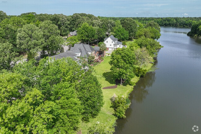 Residents enjoy stunning waterfront views in the Goose Creek neighborhood.