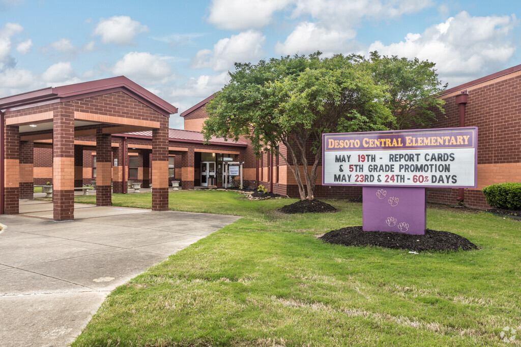 Desoto Central Elementary School serving Southaven students is located just west of Olive Branch.