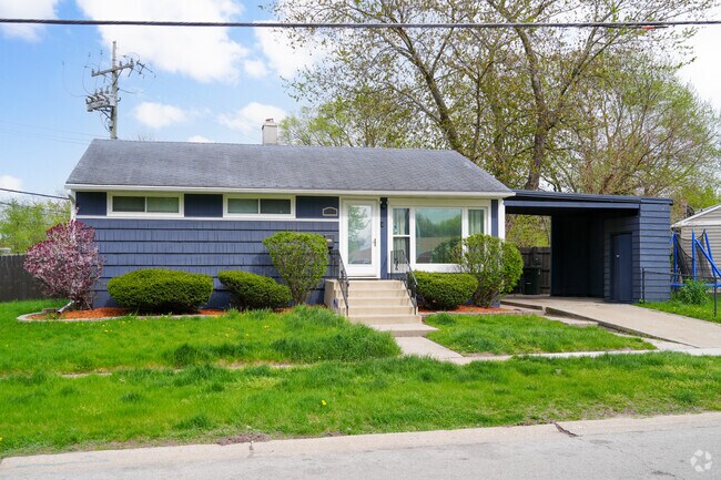 Ranch style homes with car ports can be found scattered throughout Dolton.