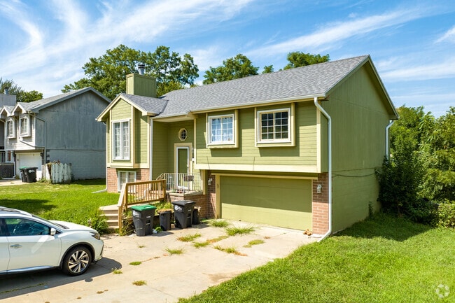 Many homes in the North Omaha neighborhood have a two-car garage.