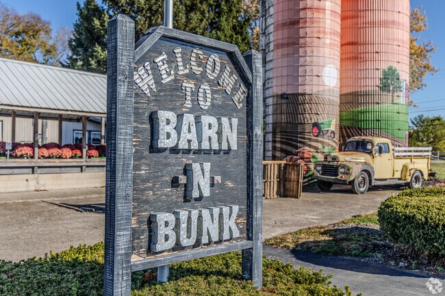 The Barn-N-Bunk Farmers Market is a family-owned business established in 1992.