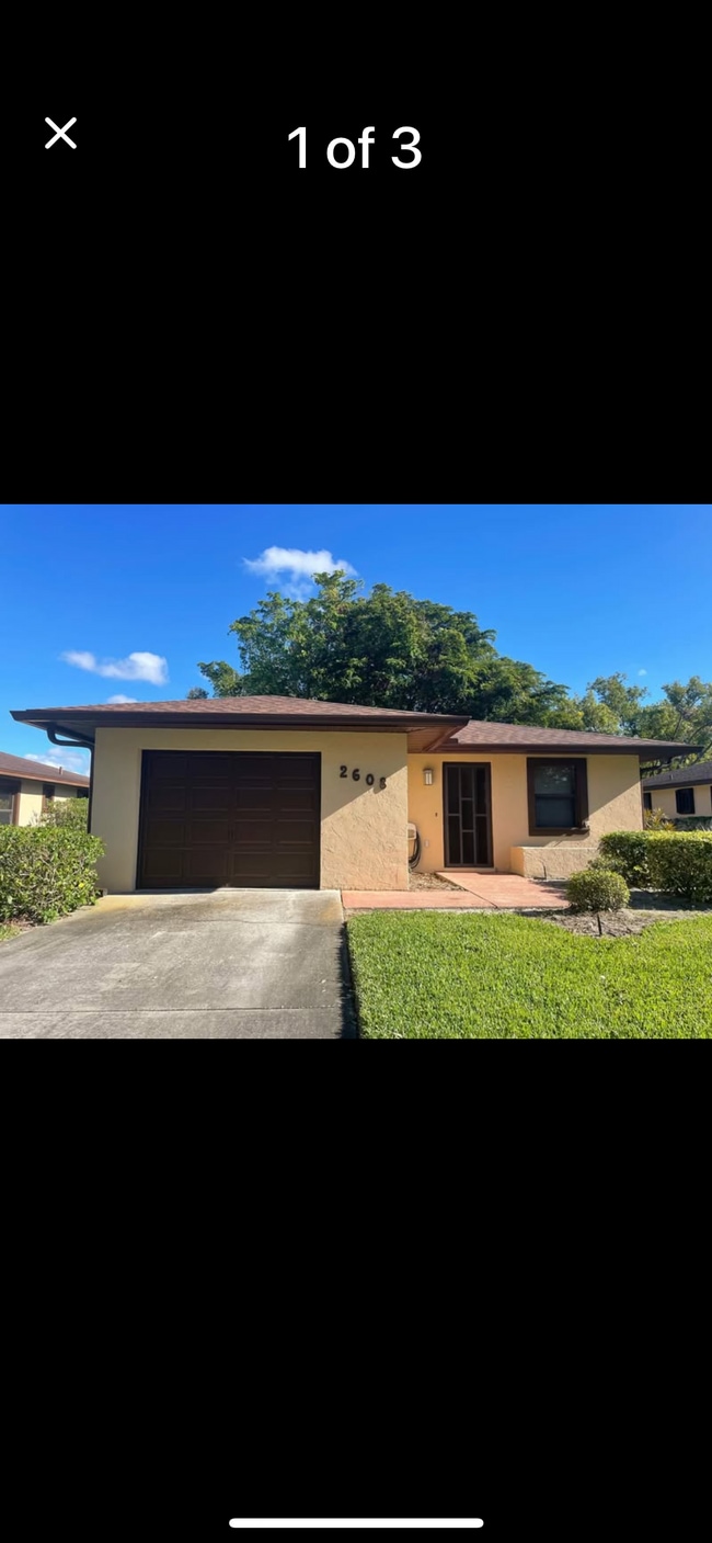 2608 66th Street Cir W, Bradenton, FL 34209