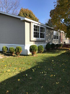 175 Sarah Fern Ct, Lapeer, MI 48446