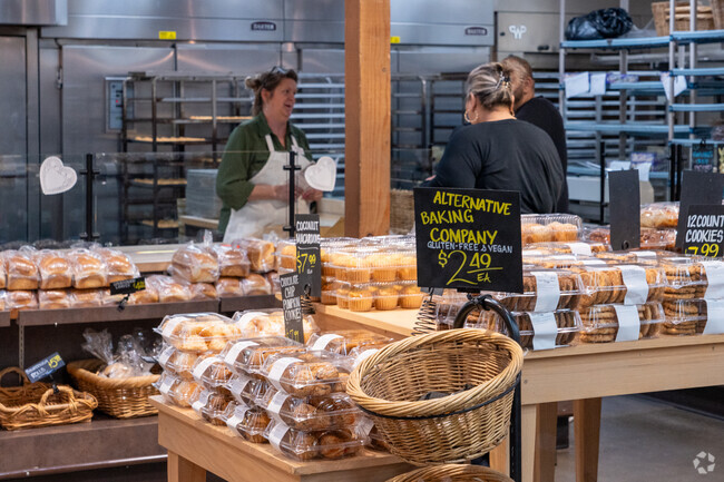 Chuck's grocery is the preferred choice for grocery shopping in the Bennington Neighborhood.