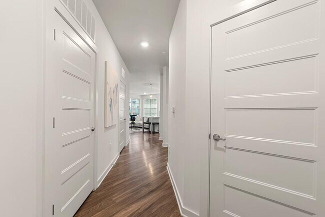 2048 Bolton Dr NW unit ID1355655P, Atlanta, GA 30318 - photo 2