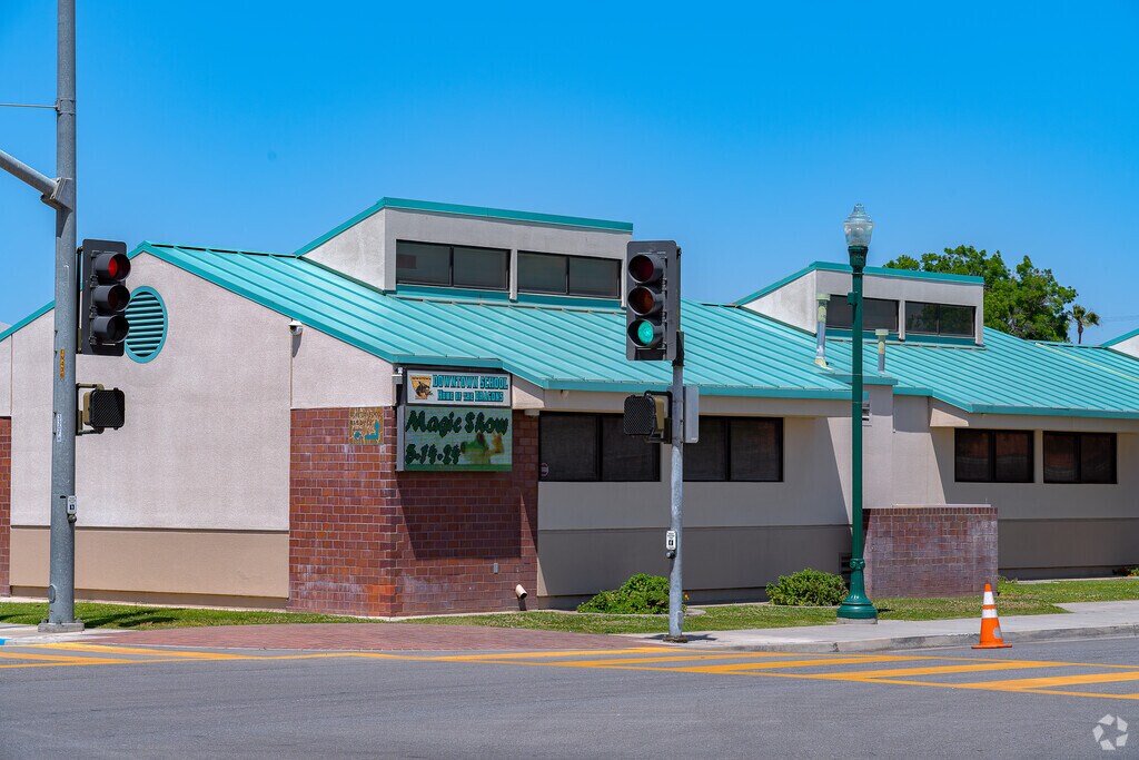 The marquee at Downtown Elementary keeps students and parents up to date with current events.