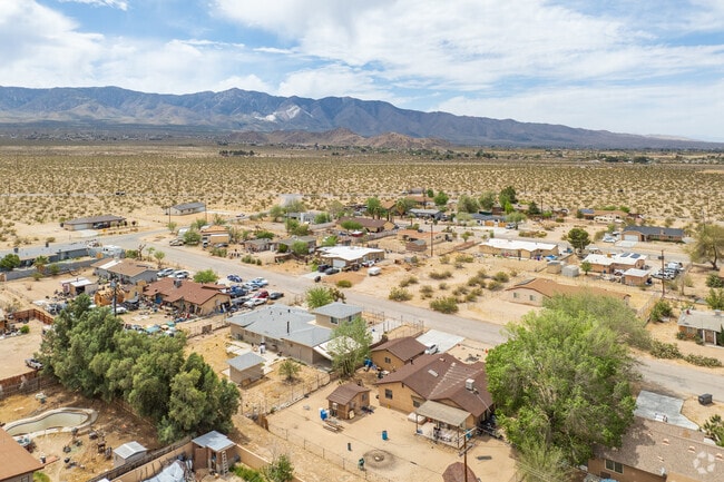 Homes in Lucerne Valley are spread out, with very few organized subdivisions.