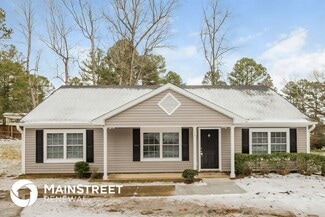 11 Larch Ct, Durham, NC 27703