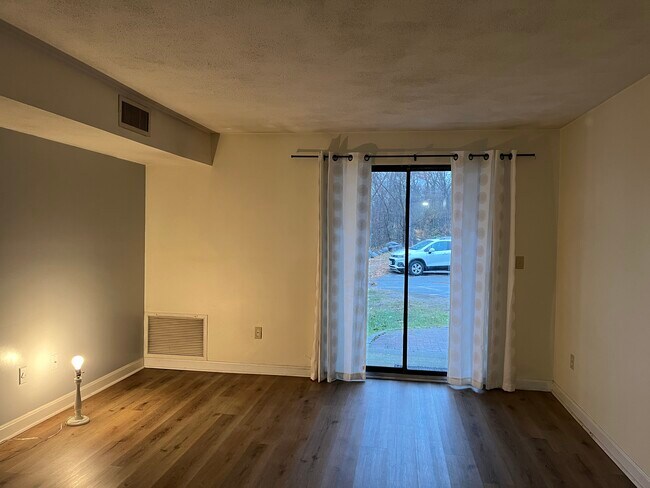 100 Cass Ave unit A4, Dracut, MA 01826 - photo 3