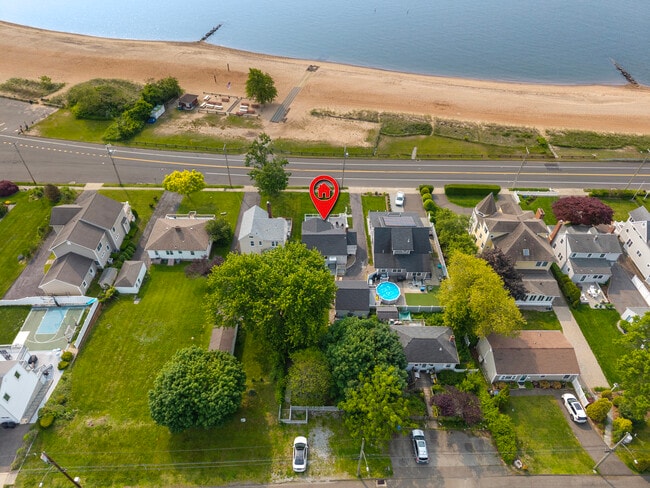 792 Ocean Ave, West Haven, CT 06516 - photo 2