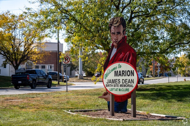 Downtown Marion features a number of locally owned shops, restaurants, and events.