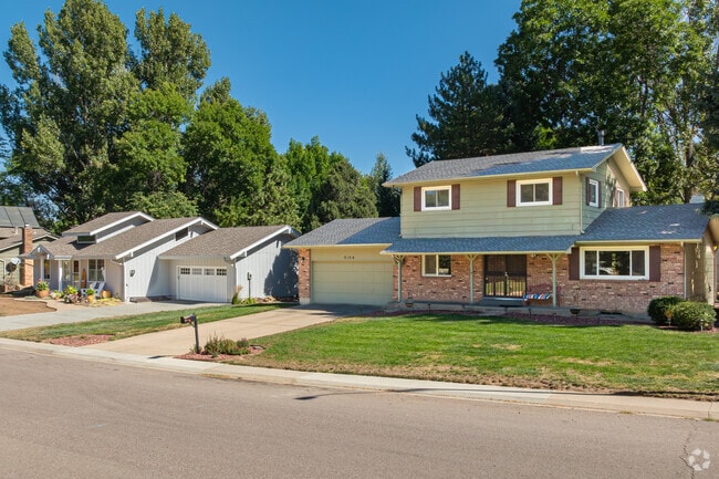 The homes of Stonehenge range in styles from Modern Craftsman to split level.