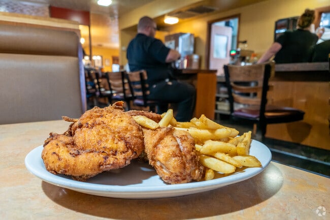 Mulkey's Henny Penny Chicken is a Hilltop favorite.