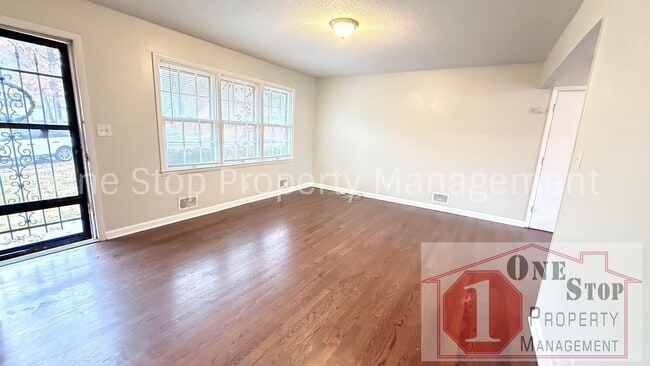 9701 E 50th St, Kansas City, MO 64133 - photo 4