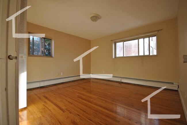 276 Corey Rd unit 31, Brighton, MA 02135 - photo 3