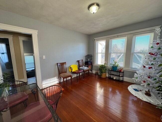 26 Olcott St unit 1, Watertown, MA 02472 - photo 4